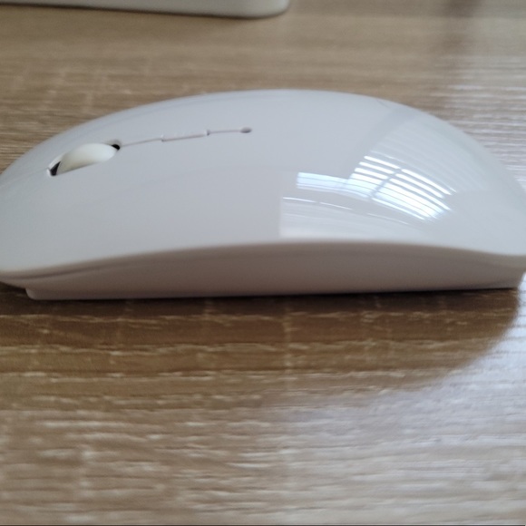 Wireless mouse - Picture 3 of 4